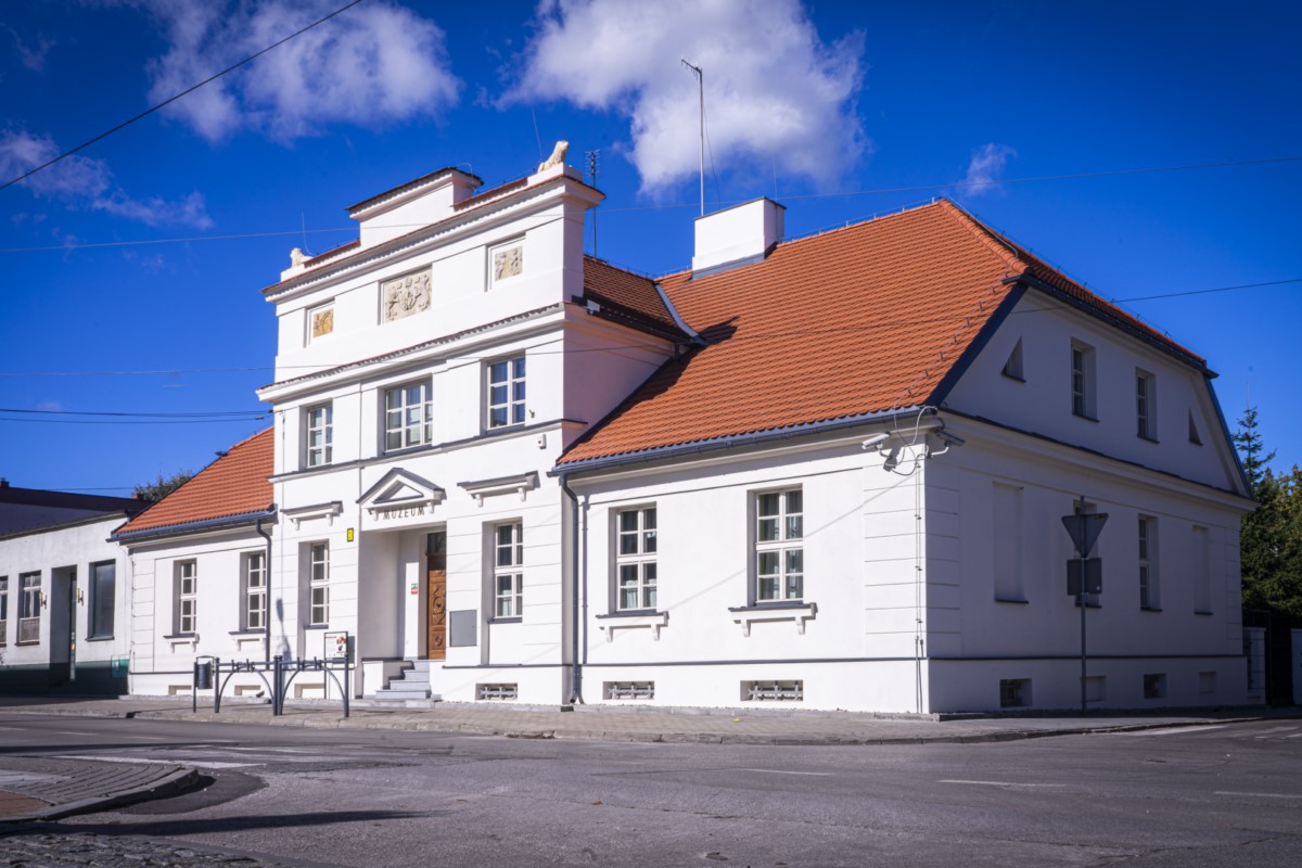 Muzeum Miasta Zgierza - Dom pod lwami (fot. 2020 r.)