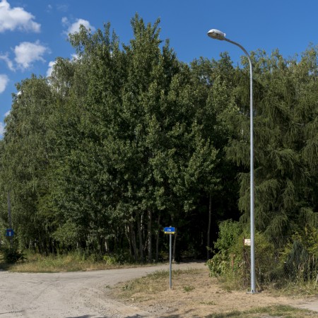 Nowa latarnia przy ul. Różanej - lipiec 2019 r.
