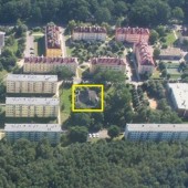 na zdjęciu zaznaczona nieruchomość do sprzedaży