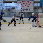 dzieci - minihokej na lodzie